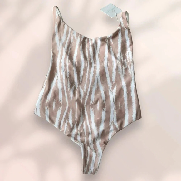 NEW Arrow & Eve C.J. Parker Beige Reversible One Piece Swimsuit - Picture 7 of 12